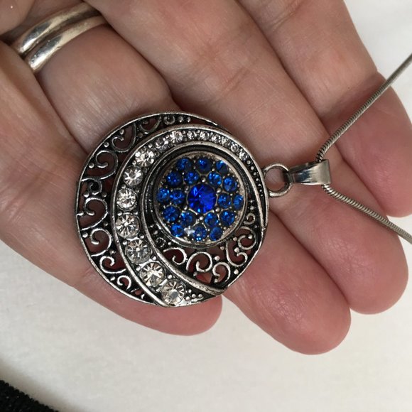 Silver Tone Blue Rhinestone Medallion Necklace - Picture 3 of 7